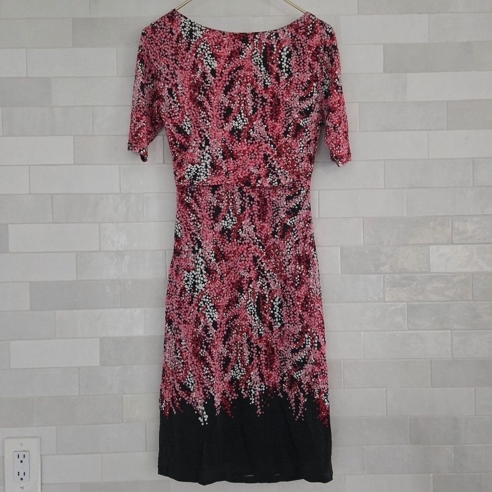 Boden Rita Ruched Wrap Jersey Dress Grey Pink White Size US 4 Knee-Length - Picture 10 of 10